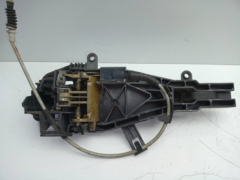 Recambio de maneta exterior delantera derecha para bmw serie 3 berlina (e90) 2.0 cat referencia OEM IAM   