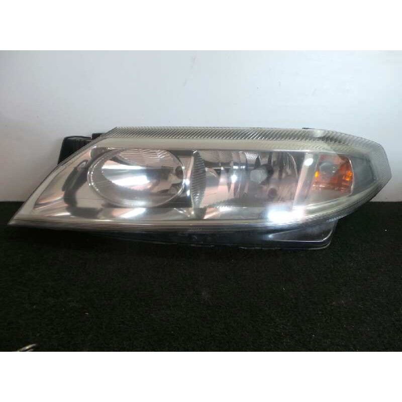 Recambio de faro izquierdo para renault laguna ii grandtour (kg0) 1.8 cat referencia OEM IAM  01-05 