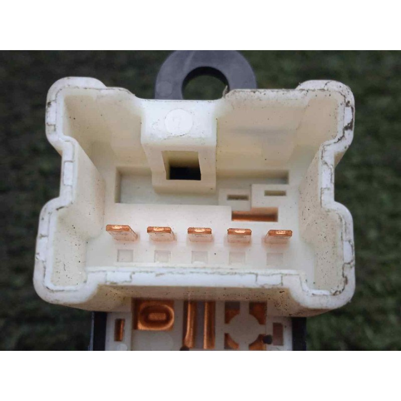 Recambio de mando elevalunas trasero derecho para subaru forester s12 2.0 diesel cat referencia OEM IAM  5.PINES 