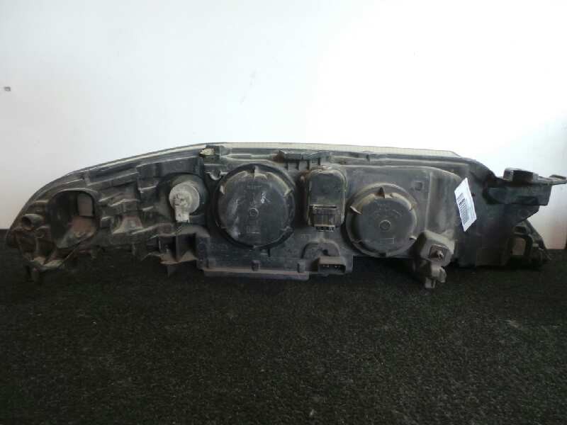 Recambio de faro izquierdo para renault laguna ii grandtour (kg0) 1.8 cat referencia OEM IAM  01-05 