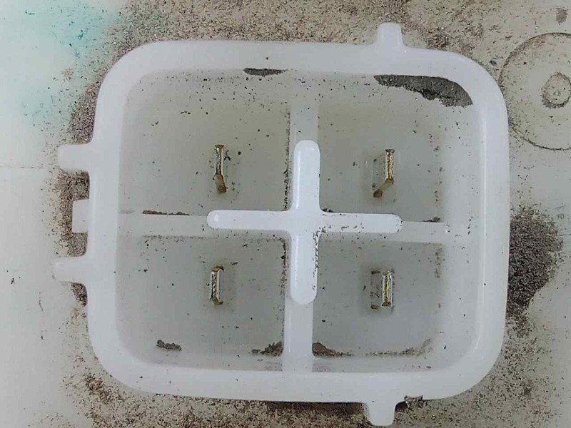 Recambio de aforador para suzuki alto amf 310 1.0 12v cat referencia OEM IAM 1510068KA0-HA1019624961 CON.BOMBA 4.PINES