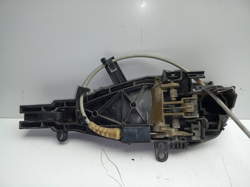 Recambio de maneta exterior trasera derecha para bmw serie 3 berlina (e90) 2.0 cat referencia OEM IAM   