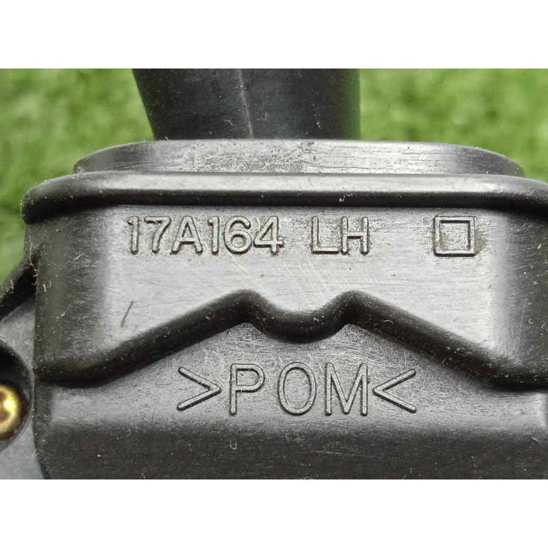 Recambio de mando limpia para toyota avensis monovolumen (t22) referencia OEM IAM 17A164LH LIMPIA TRASERO 15.PIN