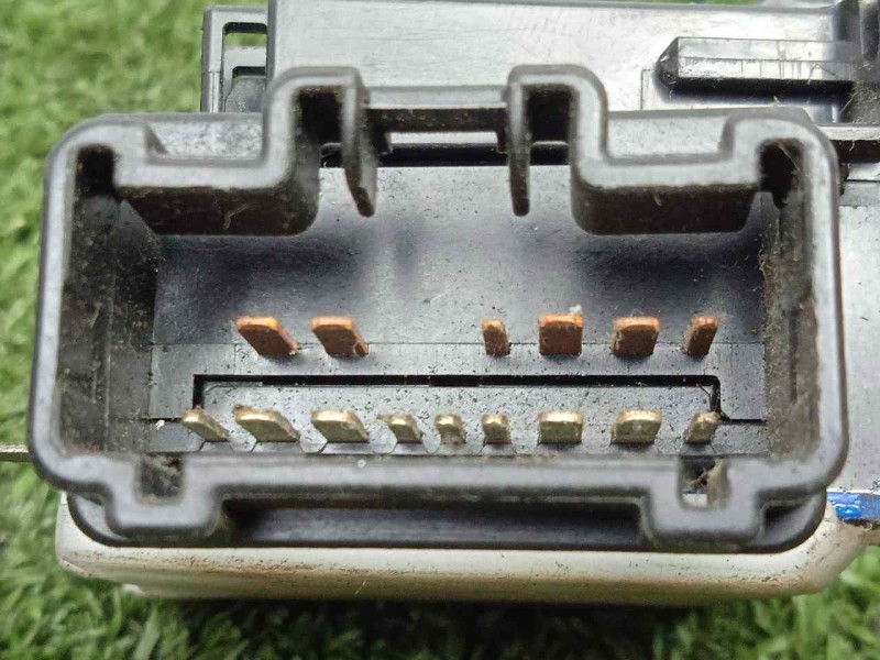 Recambio de mando limpia para toyota avensis monovolumen (t22) referencia OEM IAM 17A164LH LIMPIA TRASERO 15.PIN