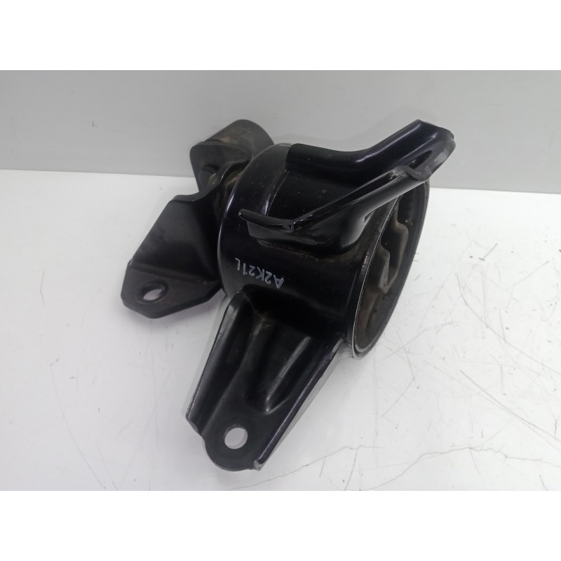 Recambio de soporte motor para hyundai ix35 1.7 crdi cat referencia OEM IAM   