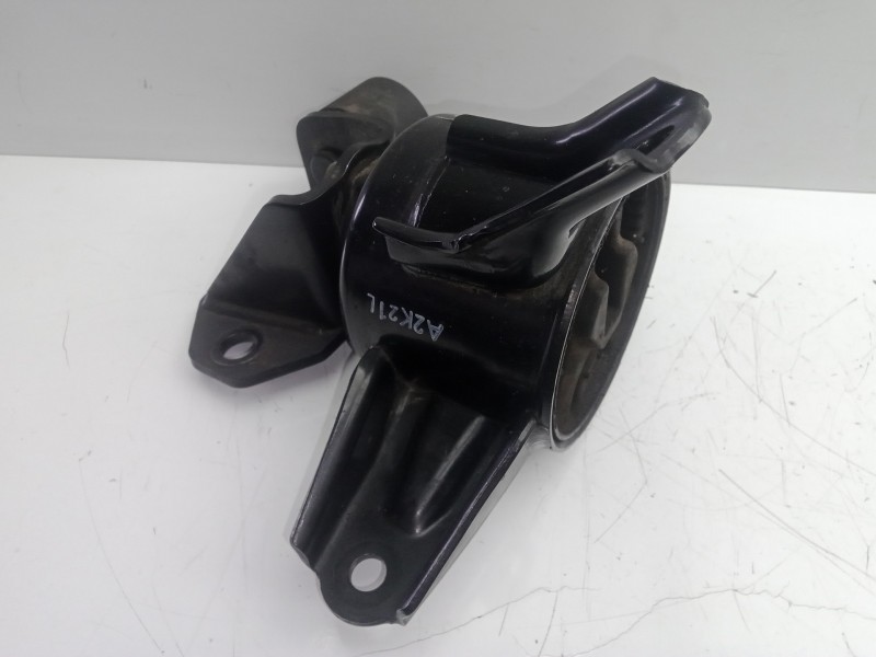 Recambio de soporte motor para hyundai ix35 1.7 crdi cat referencia OEM IAM   