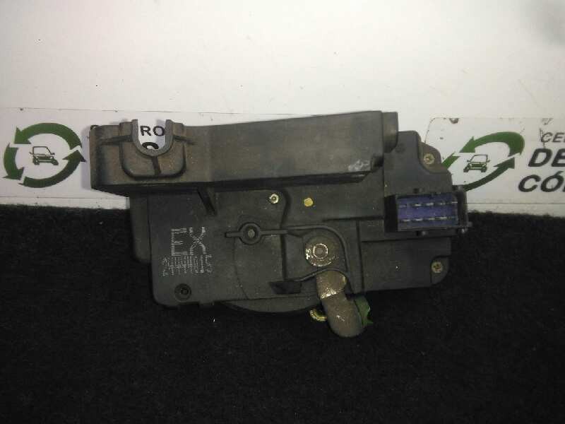 Recambio de cerradura puerta delantera izquierda para opel zafira a 2.0 dti referencia OEM IAM  8.PINES 