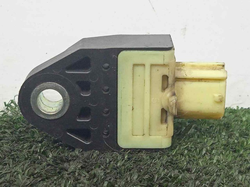 Recambio de sensor impacto airbag para subaru forester s12 2.0 diesel cat referencia OEM IAM 98231FG000 2.PINES 