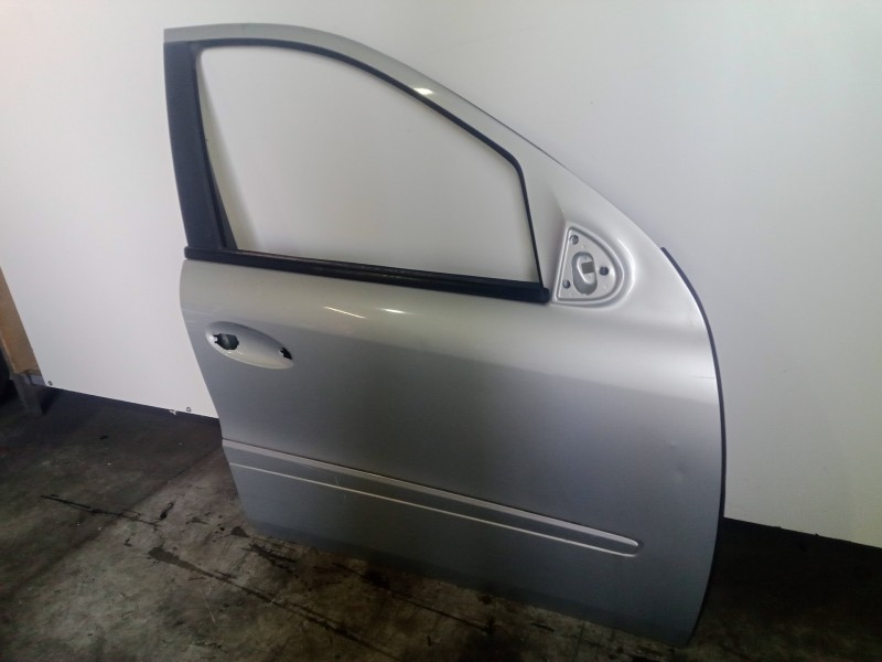 Recambio de puerta delantera derecha para mercedes-benz clase m (w164) 3.0 cdi cat referencia OEM IAM   