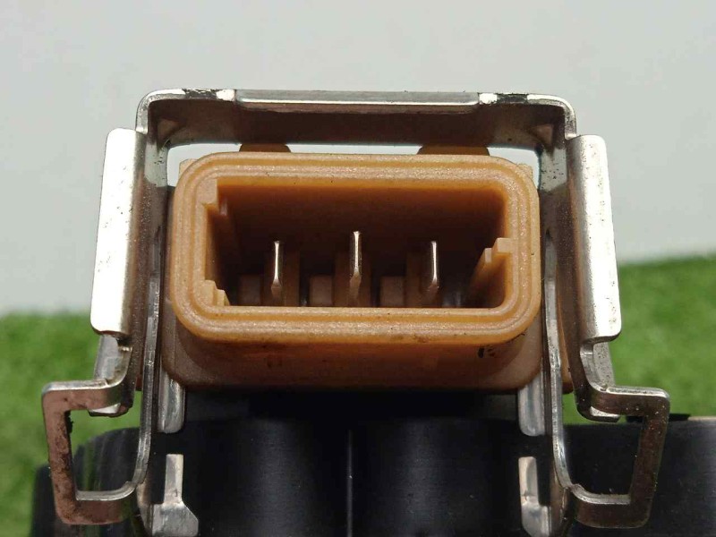 Recambio de bobina encendido para bmw serie 5 berlina (e39) 2.5 24v cat referencia OEM IAM 1404309 BREMI 3.PINES