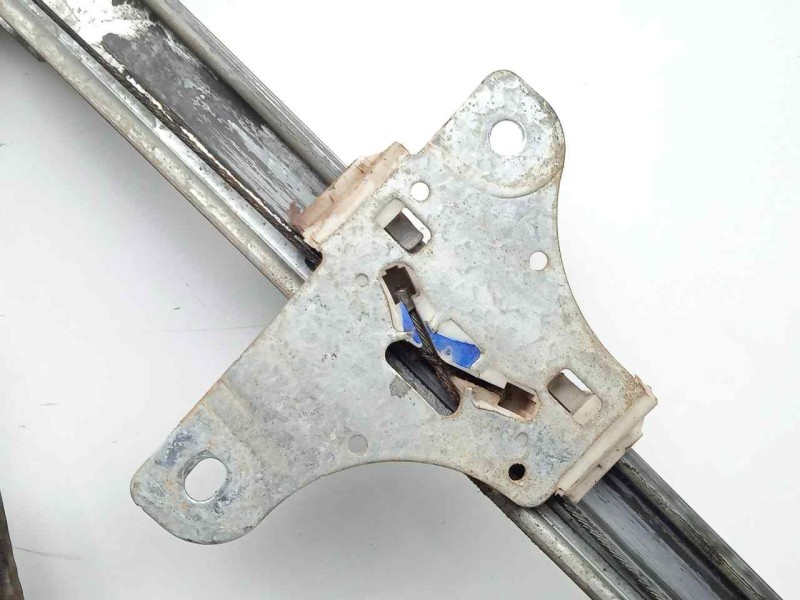 Recambio de elevalunas delantero izquierdo para opel agila 1.0 12v cat (z 10 xe / lw3) referencia OEM IAM  AGILA.A - ELECTRICO C