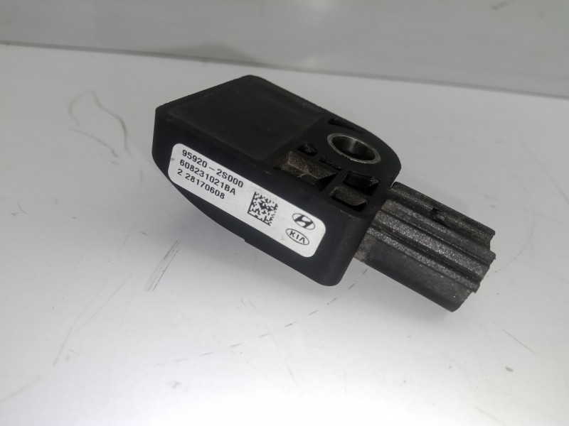 Recambio de sensor impacto airbag para hyundai ix35 1.7 crdi cat referencia OEM IAM 959202S000-608231021BA 2.PINES 