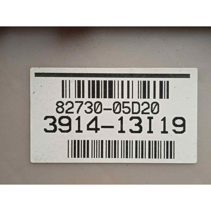 Recambio de caja reles / fusibles para toyota avensis (t27) 2.2 d-4d cat referencia OEM IAM 316953G02-8273005D20-391413119  