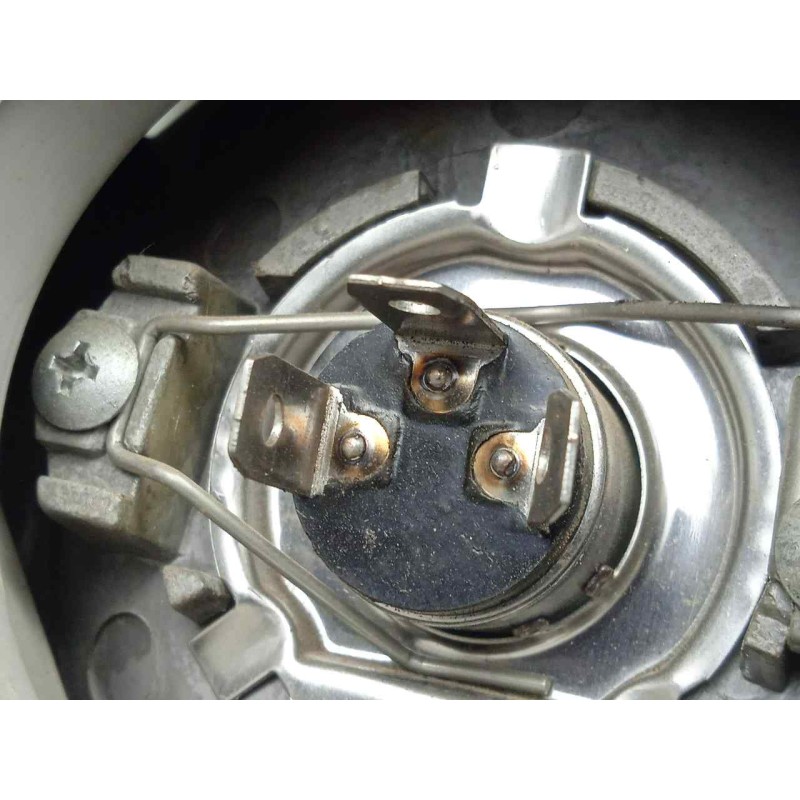 Recambio de faro izquierdo para opel agila 1.0 12v cat (z 10 xe / lw3) referencia OEM IAM  00-03 RAYADO