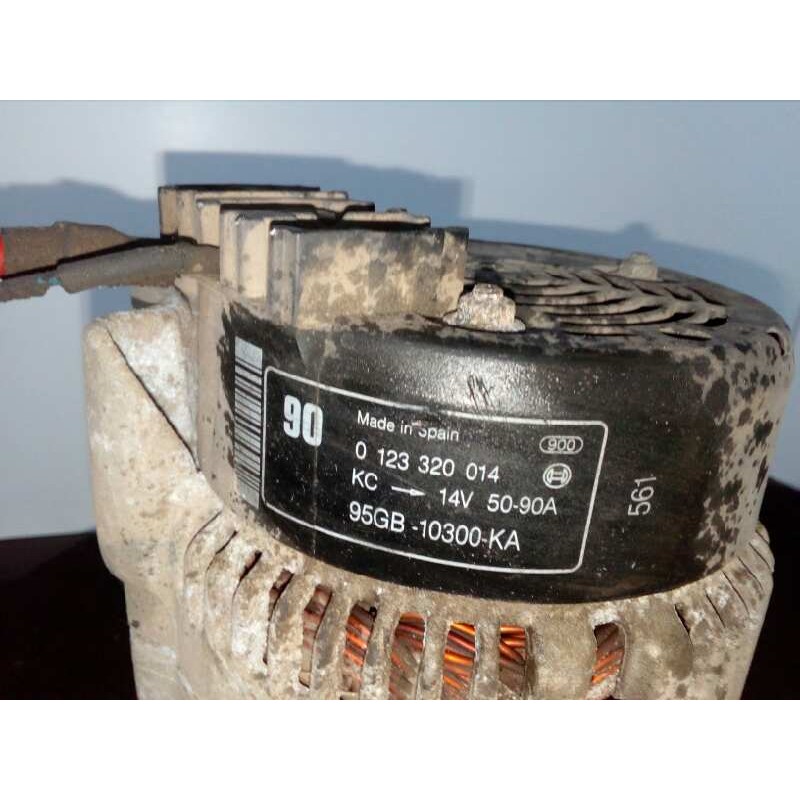 Recambio de alternador para ford scorpio berl./turnier 2.3 16v dohc cat referencia OEM IAM 0123320014-95GB10300KA BOSCH 90 A