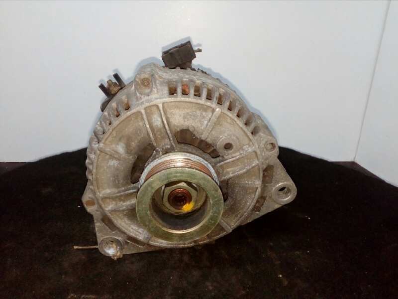 Recambio de alternador para ford mondeo berlina (ge) 1.8 cat referencia OEM IAM 0123212001-93BB10300AE BOSCH 90A