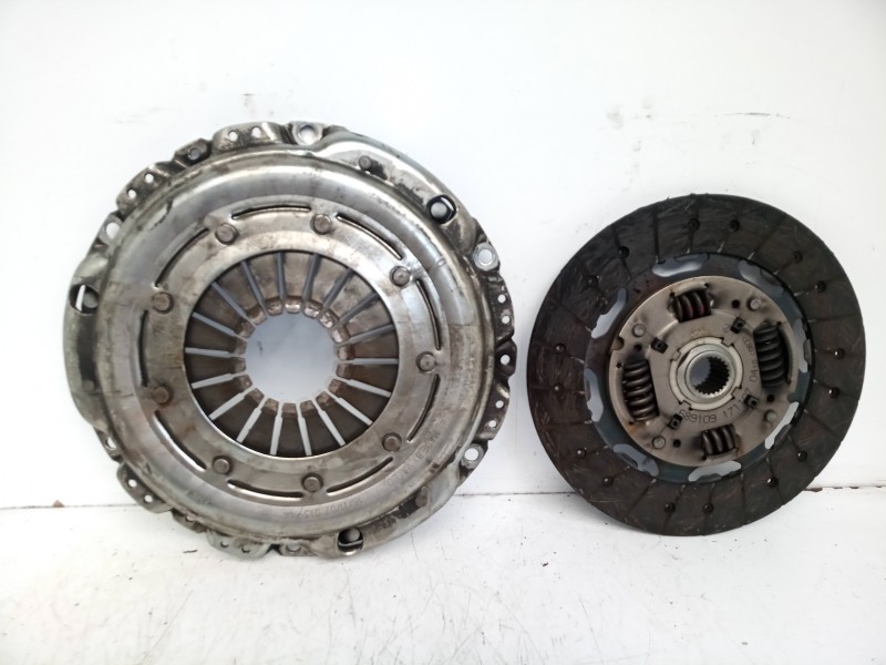 Recambio de kit embrague para mg serie 400 (rt) 2.0 turbodiesel referencia OEM IAM 689109-1711070410-684835  