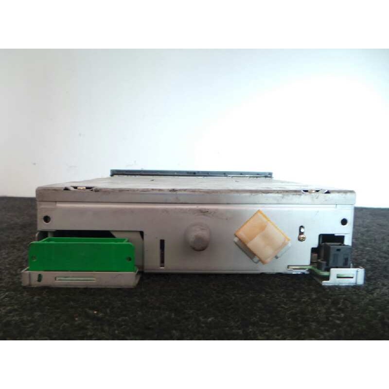 Recambio de sistema audio / radio cd para renault megane ii berlina 5p 1.5 dci diesel referencia OEM IAM 8200084437A-020385  