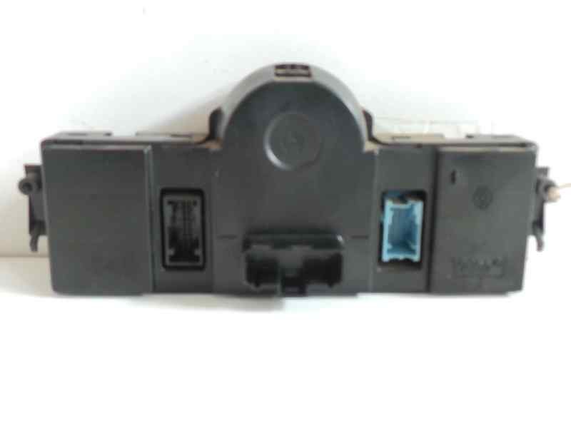 Recambio de mando climatizador para renault megane ii berlina 5p 1.5 dci diesel referencia OEM IAM 8200070752-69340005 VALEO 