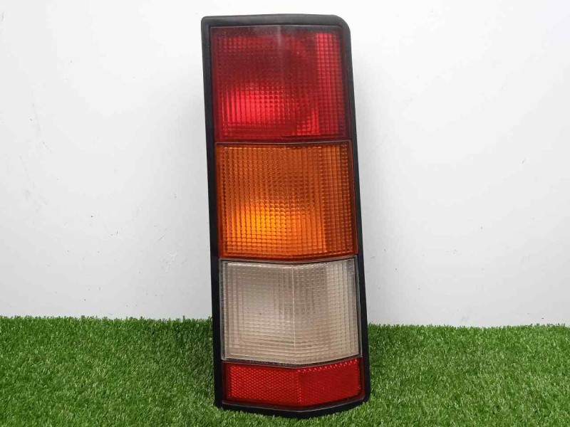 Recambio de piloto trasero derecho para renault rapid/express (f40) 1.4 referencia OEM IAM  85-91 