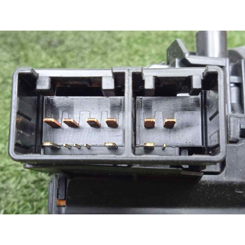 Recambio de mando limpia para toyota auris 1.4 turbodiesel cat referencia OEM IAM 8465202411(POSIBLEREFERENCIAORIGINAL) 07-13 