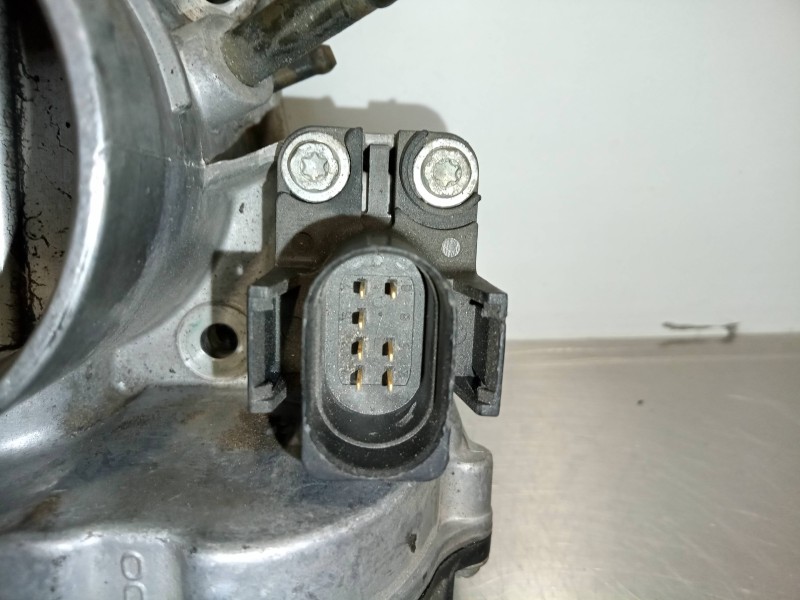 Recambio de caja mariposa para volkswagen passat berlina (3b2) 1.8 referencia OEM IAM 058133063H-408237212002 7.PINES 