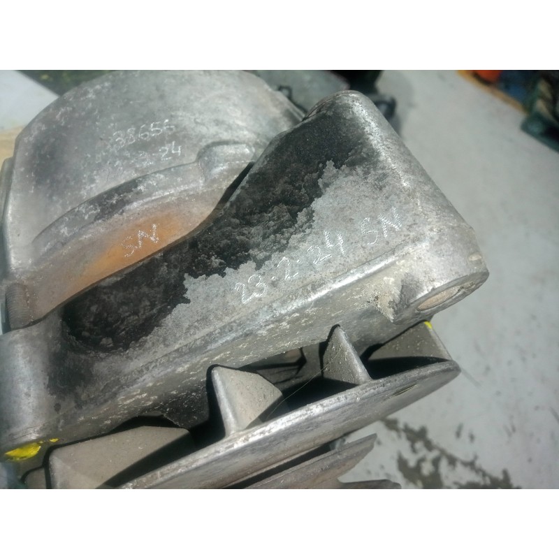 Recambio de alternador para porsche 924 2.0 turbo referencia OEM IAM 0120469502 75 AH BOSCH