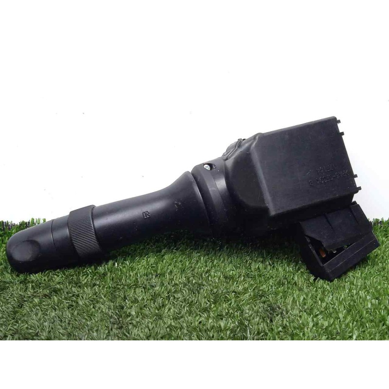 Recambio de mando limpia para toyota auris 1.4 turbodiesel cat referencia OEM IAM 8465202411(POSIBLEREFERENCIAORIGINAL) 07-13 