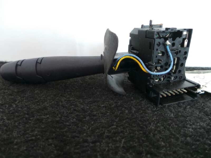 Recambio de mando luces para renault clio ii fase ii (b/cb0) 1.2 referencia OEM IAM 6166  VALEO