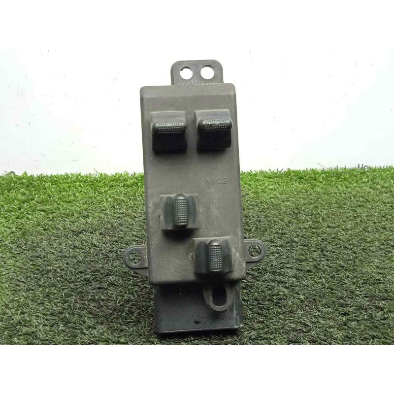 Recambio de mando elevalunas delantero izquierdo para chrysler voyager (rg) 2.5 crd cat referencia OEM IAM SINREFERENCIA 4.BOTON