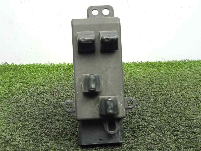 Recambio de mando elevalunas delantero izquierdo para chrysler voyager (rg) 2.5 crd cat referencia OEM IAM SINREFERENCIA 4.BOTON