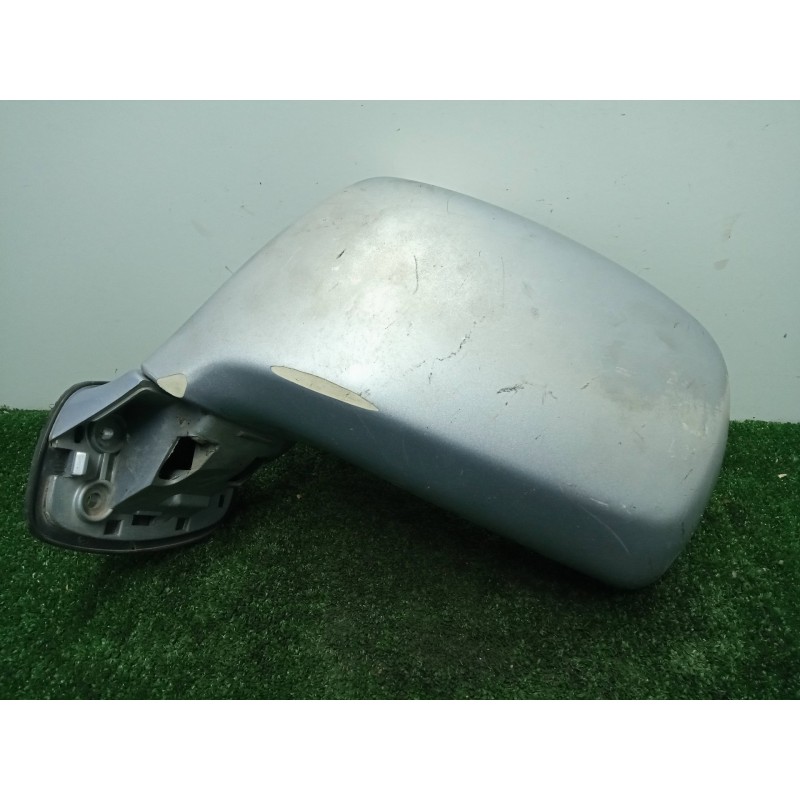 Recambio de retrovisor izquierdo para hyundai trajet (fo) 2.0 16v cat referencia OEM IAM SINREFERENCIA ELECTRICO - 5.PINES GRIS 