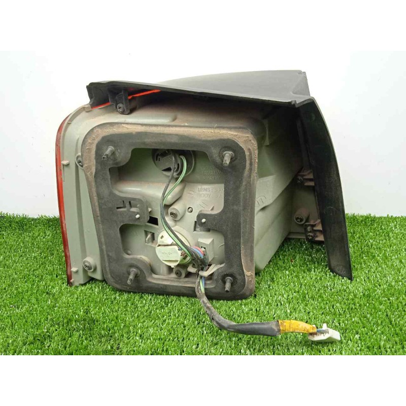 Recambio de piloto trasero derecho para kia carens 1.6 cat referencia OEM IAM  02-06 EXTERIOR