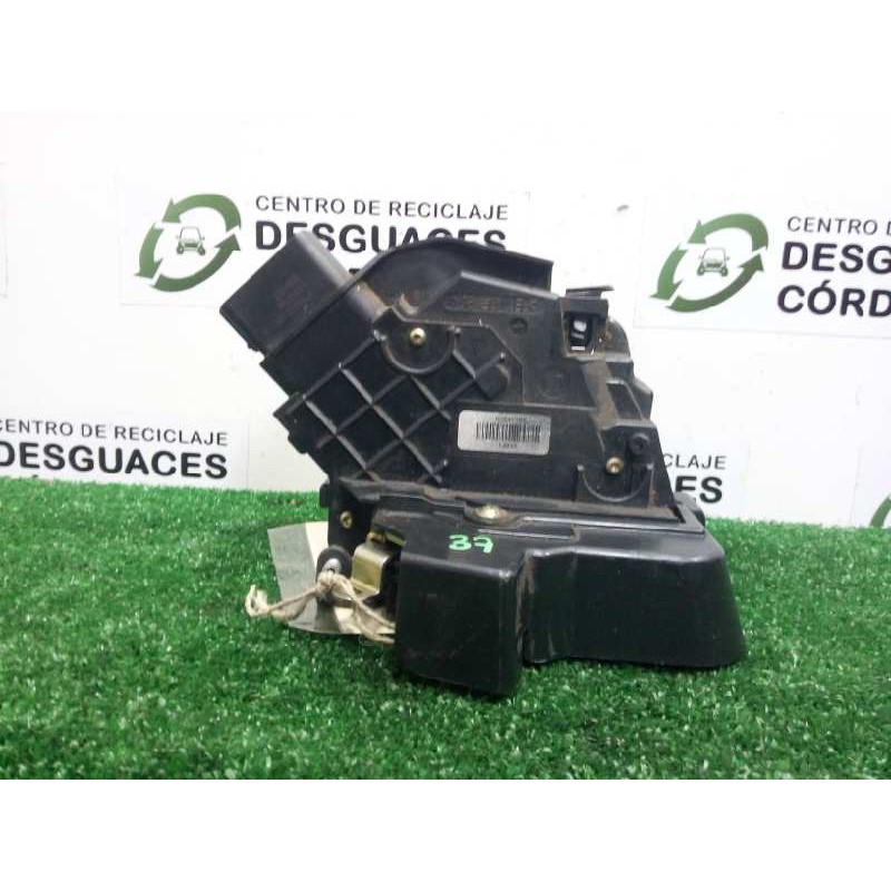 Recambio de cerradura puerta trasera izquierda para ford focus c-max (cap) 1.6 tdci cat referencia OEM IAM R26413BK-5483A-924003