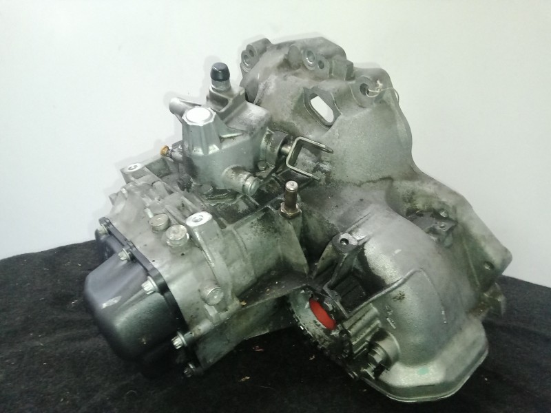 Recambio de caja cambios para opel corsa d 1.3 16v cdti referencia OEM IAM S9W374-F17W374 5.VELOCIDADES MANUAL