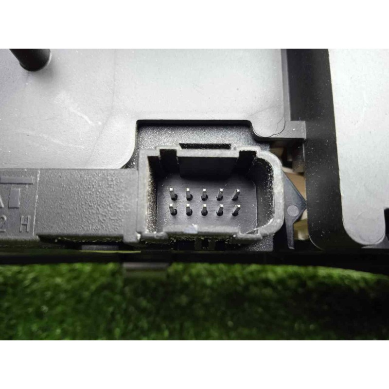 Recambio de cuadro instrumentos para seat leon (1m1) 1.6 referencia OEM IAM 110080013002-1M0920820A 2.CONECTORES VDO