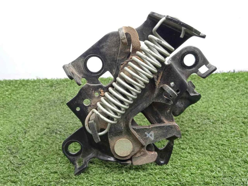 Recambio de cerradura capot para toyota rav 4 2.2 d-4d cat referencia OEM IAM 5351042100  