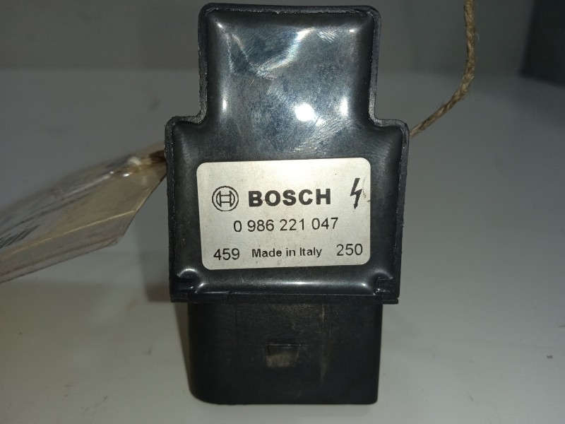 Recambio de bobina encendido para skoda fabia (5j2 ) 1.2 referencia OEM IAM 0986221047  