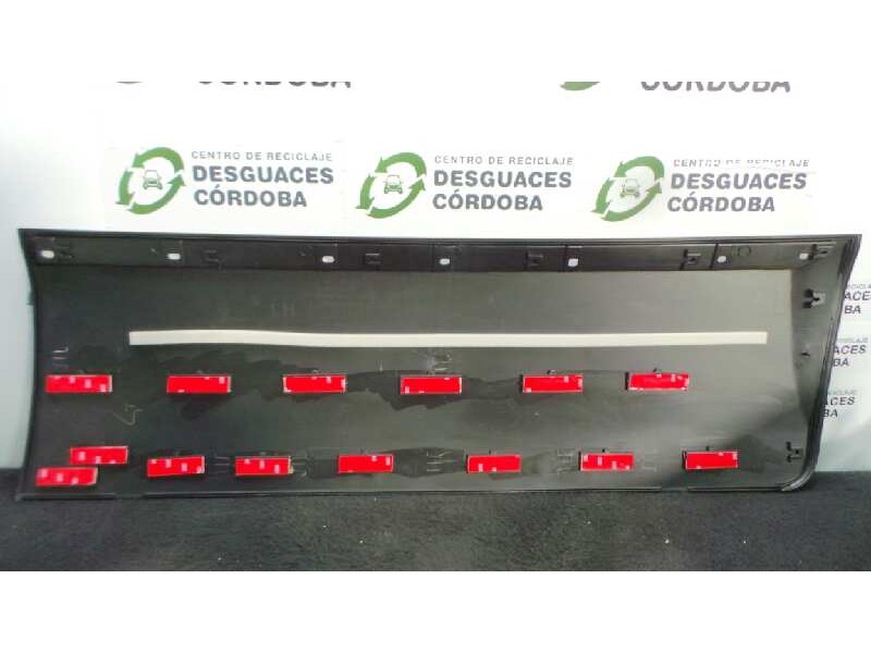 Recambio de moldura para hyundai terracan (hp) referencia OEM IAM 87753H1020  