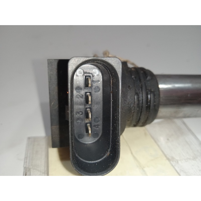 Recambio de bobina encendido para skoda fabia (5j2 ) 1.2 referencia OEM IAM 0986221047  