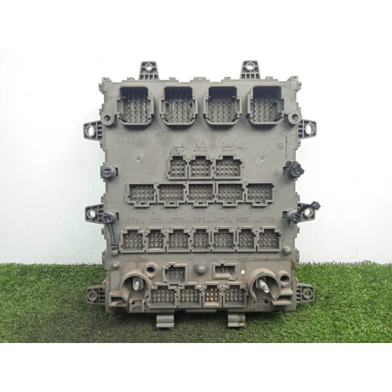 Recambio de caja reles / fusibles para volvo fl xxx 7.2 diesel referencia OEM IAM 518849401-7421169993  