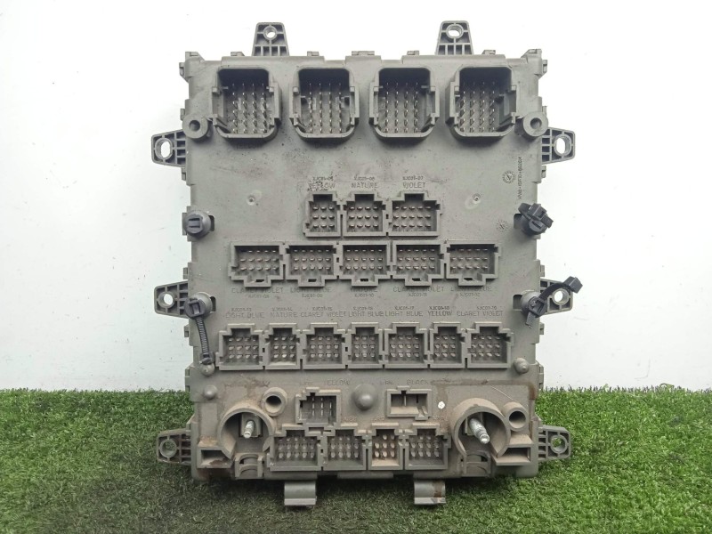 Recambio de caja reles / fusibles para volvo fl xxx 7.2 diesel referencia OEM IAM 518849401-7421169993  