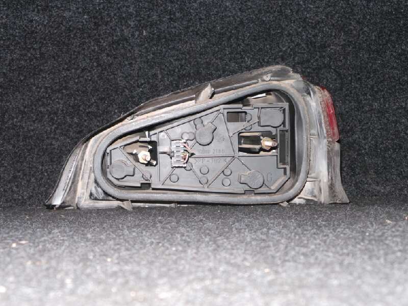 Recambio de piloto trasero izquierdo para peugeot 106 (s1) 1.0 referencia OEM IAM  1.SERIE 