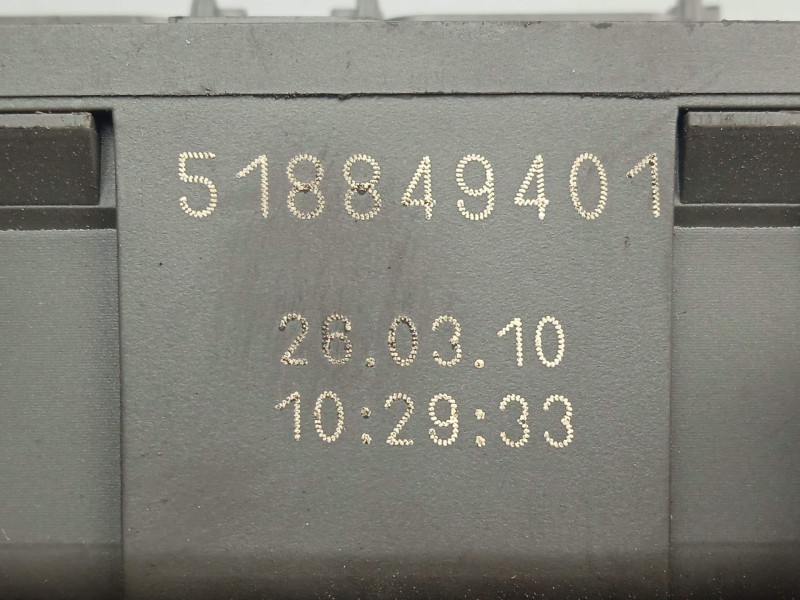 Recambio de caja reles / fusibles para volvo fl xxx 7.2 diesel referencia OEM IAM 518849401-7421169993  