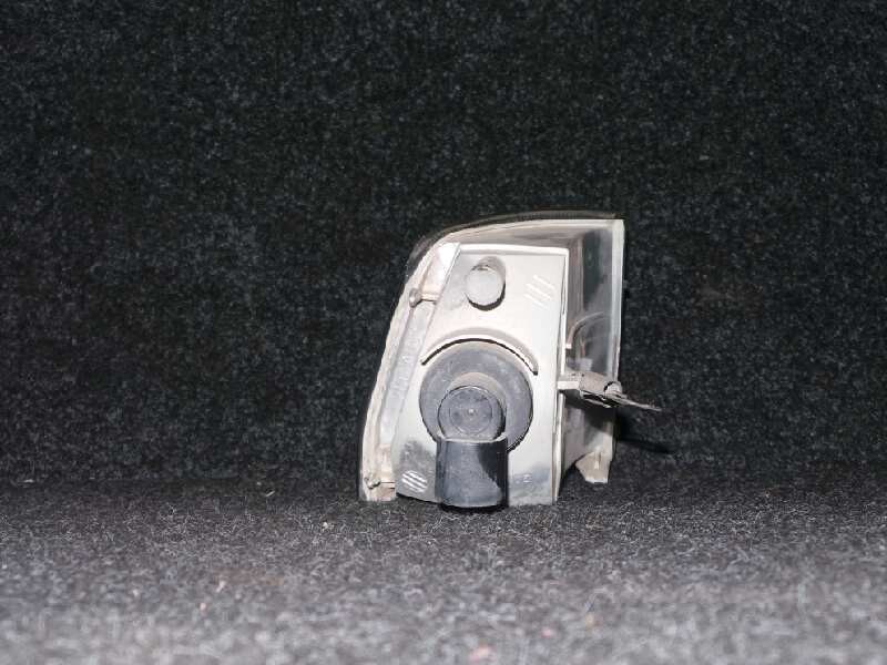 Recambio de piloto delantero izquierdo para peugeot 106 (s1) 1.0 referencia OEM IAM  BLANCO 