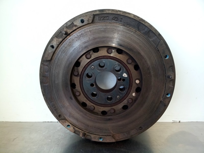 Recambio de volante motor para fiat stilo (192) 2.4 cat referencia OEM IAM 281599D0-1166  