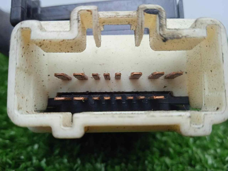 Recambio de mando luces para toyota land cruiser (j12) 3.0 turbodiesel referencia OEM IAM 17A089A-8414026140  