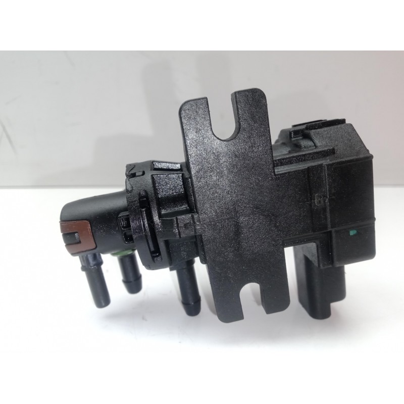 Recambio de valvula aire adicional para opel crossland x 1.2 referencia OEM IAM 9807396180 2.PINES 