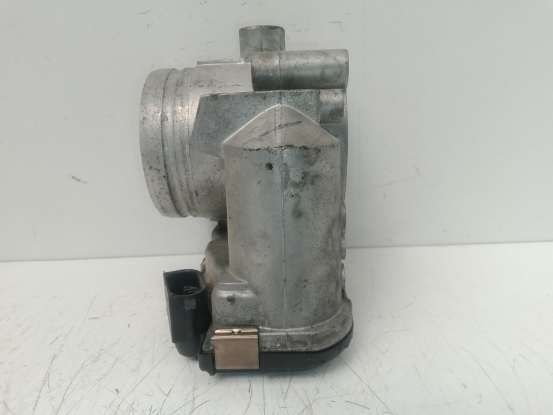 Recambio de caja mariposa para fiat stilo (192) 2.4 cat referencia OEM IAM 0205003052 BOSCH 