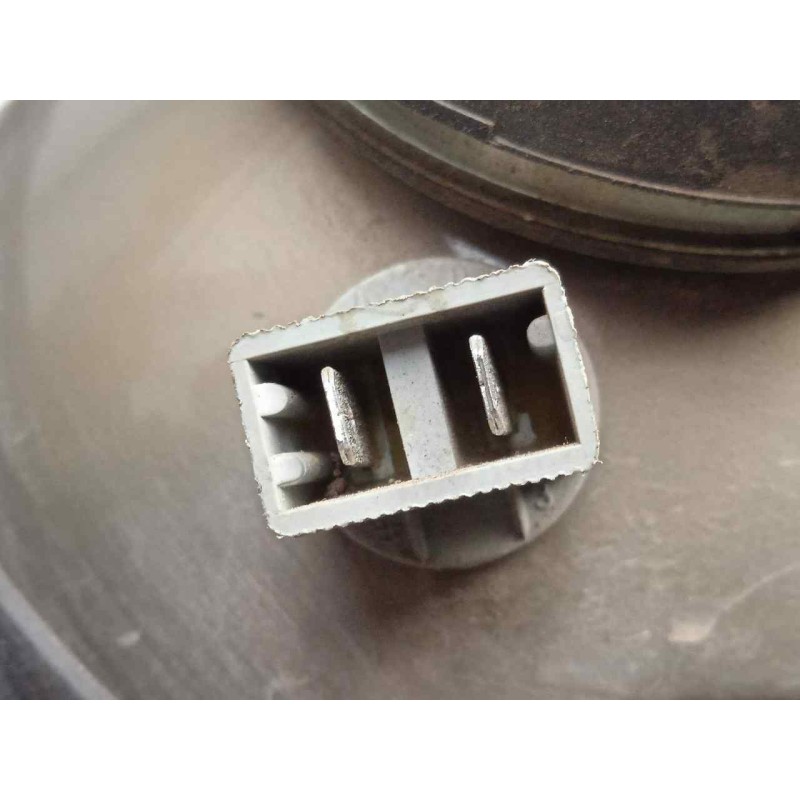 Recambio de faro izquierdo para opel kadett e 1.4 cat (2h6) referencia OEM IAM 90181002 GM 